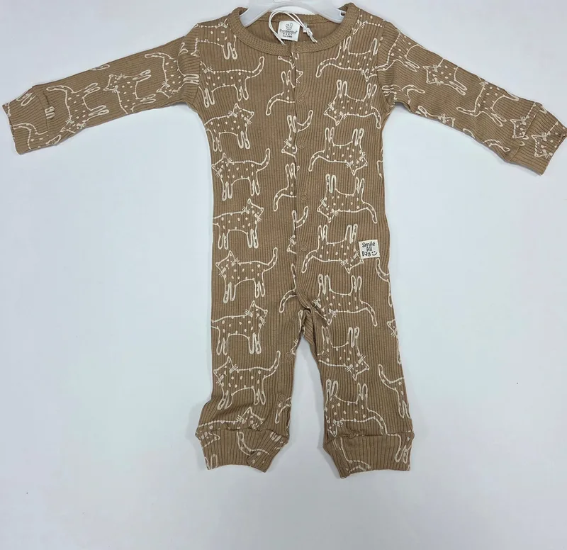 אוברול ריב חתול